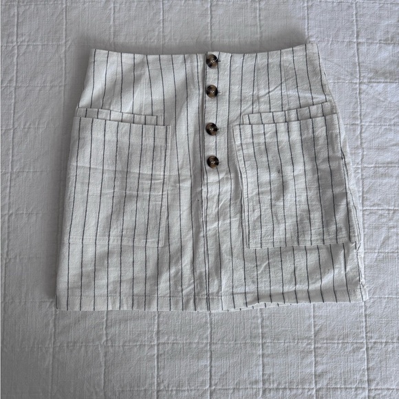 Altar'd State Dresses & Skirts - Altar'd State White Mini Skirt with Black Pinstripes